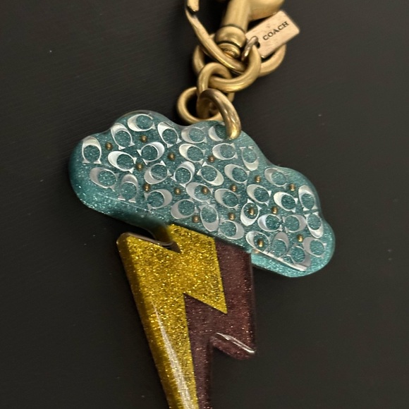 Coach Resin Glitter Cloud Lightning Bolt Keychain Key Fob Bag Charm Signature - Picture 8 of 14